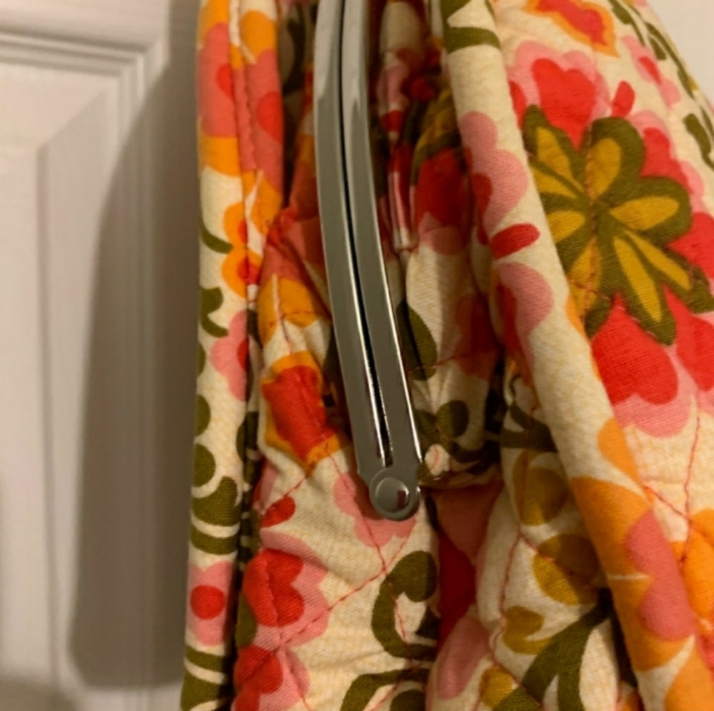 Vintage Vera Bradley Kisslock Purse, Excellent! - Picture 4 of 5
